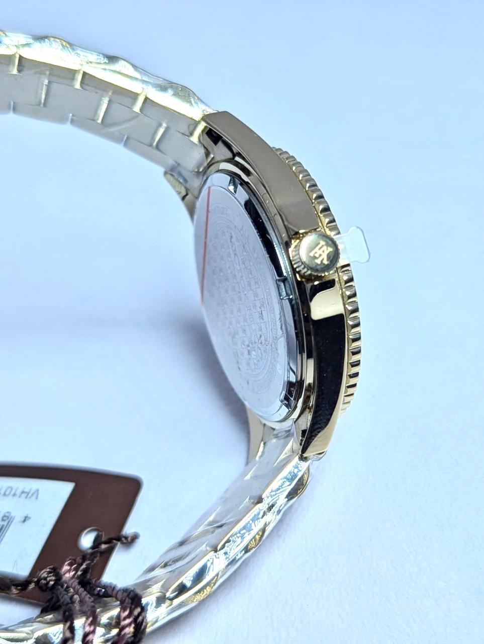 Victor Hugo Brown Dial Gold Chain Watch